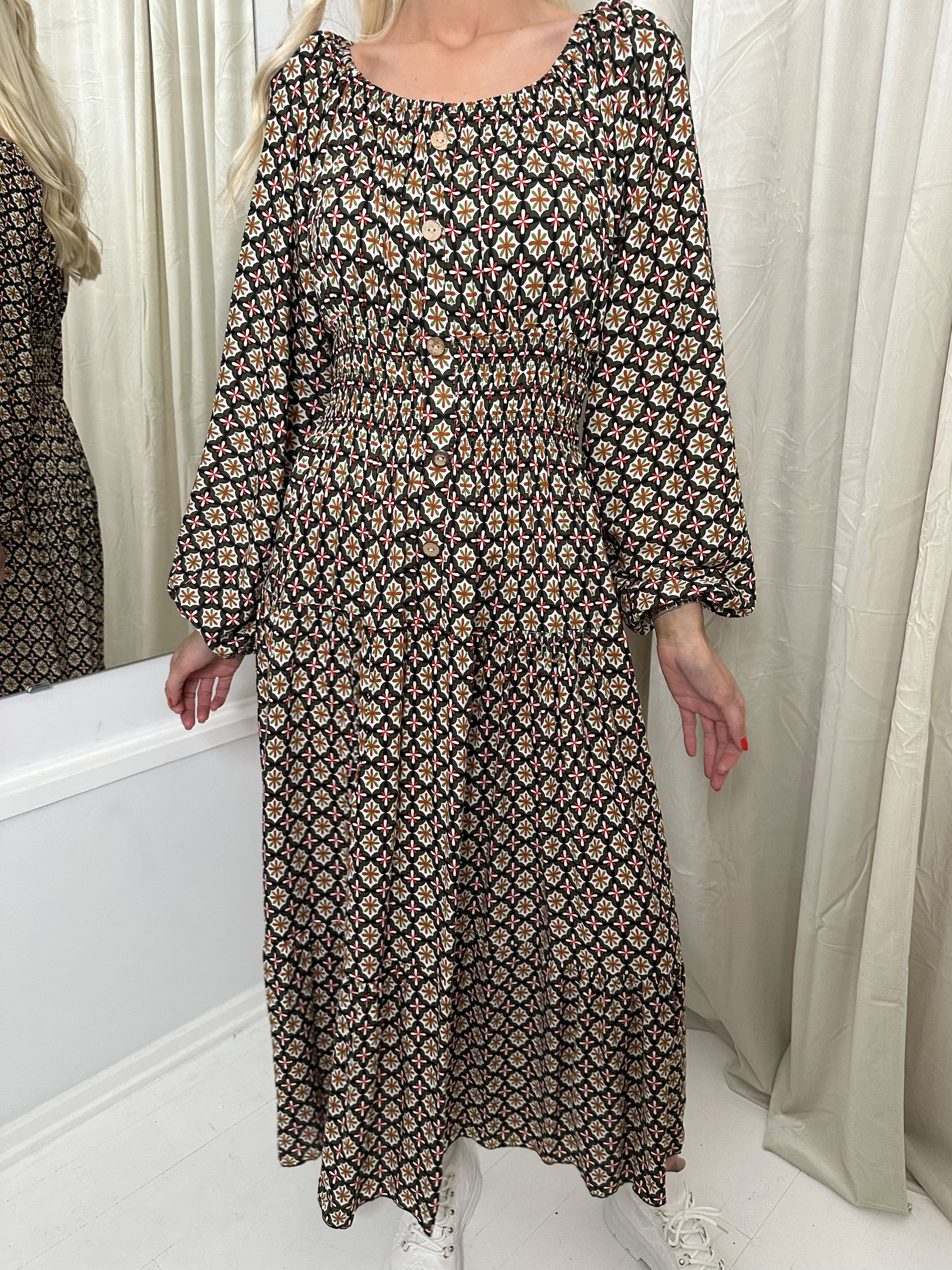 Noemi - Lang kjole med bred elastik i taljen